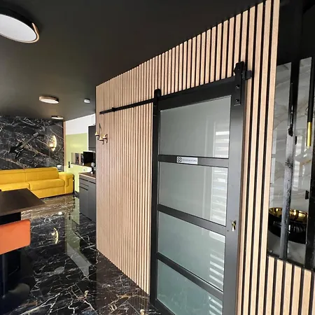 D Du Der Orconiat 住宿加早餐酒店